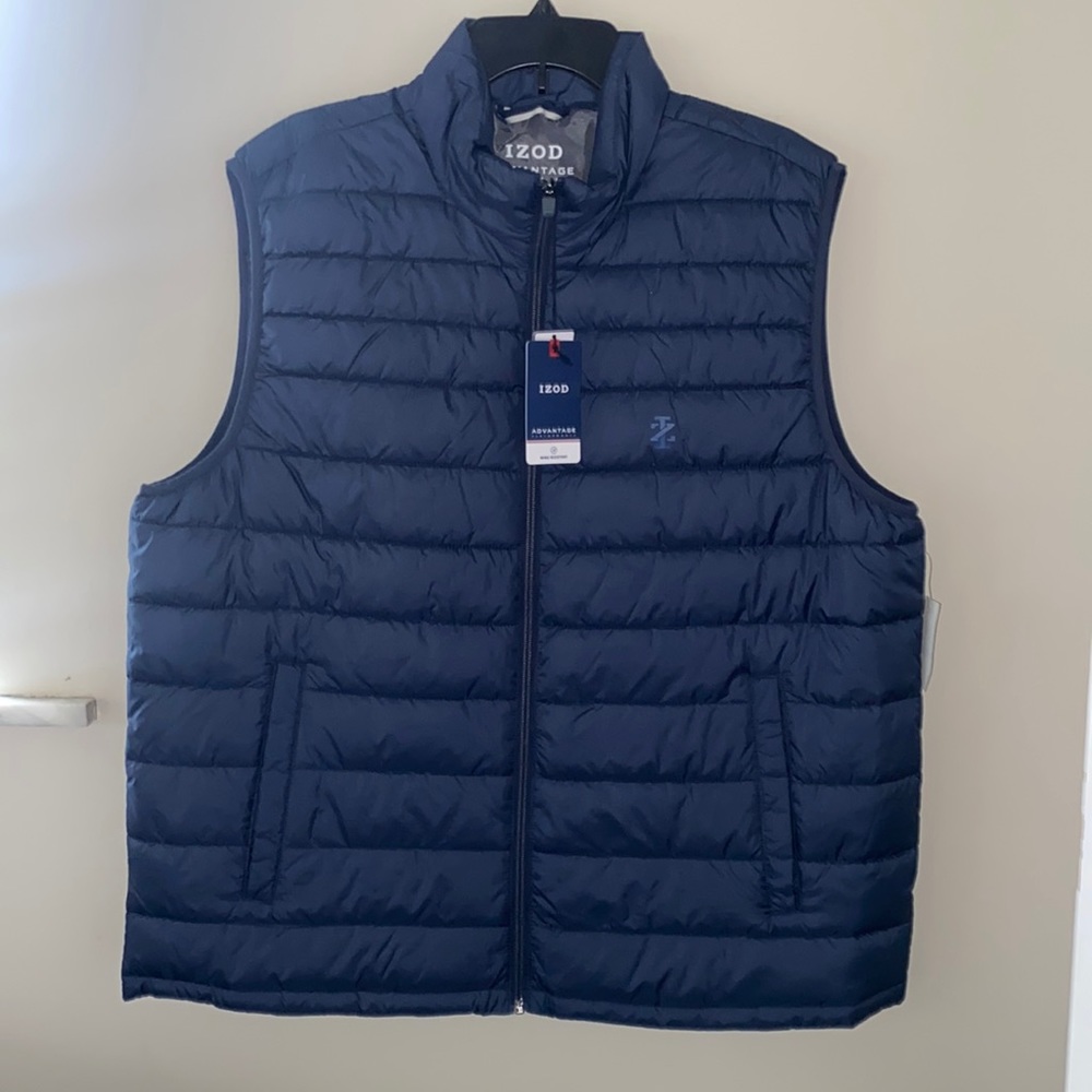 Navy blue Izod puffer vest